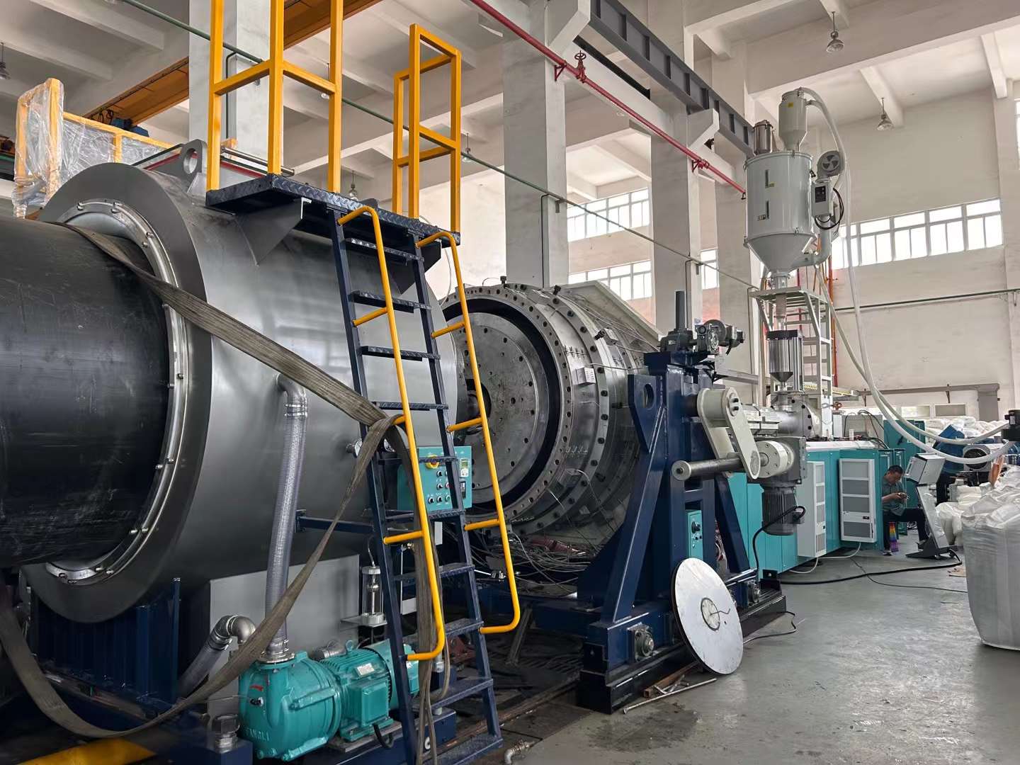 Жоғары қалыңдығы және үлкен диаметрлі құбырлар: құбырдың экструзиясындағы қалай аулақ болуға болады